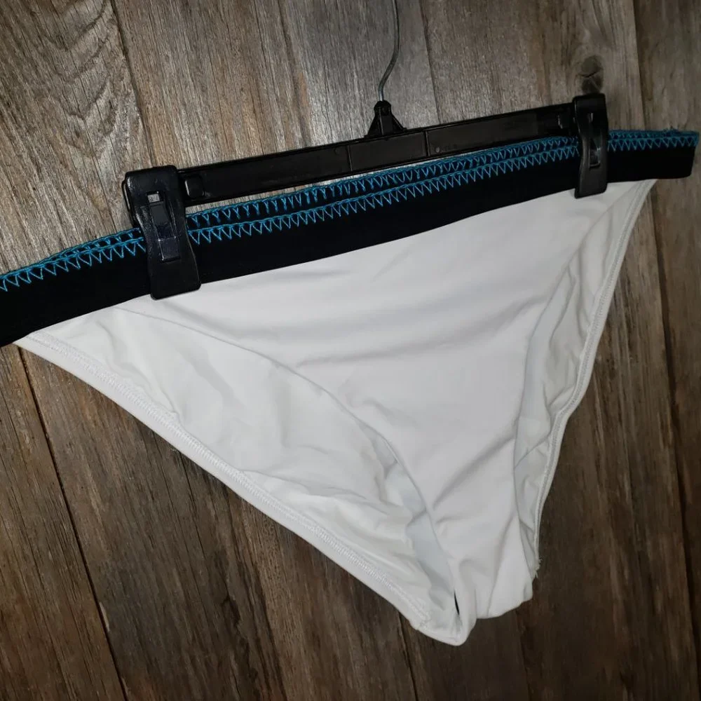 NEW‎ Loft White Colorblock Bikini Bottom